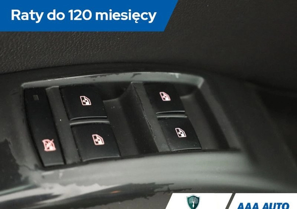 Opel Meriva cena 31000 przebieg: 143577, rok produkcji 2012 z Brwinów małe 211